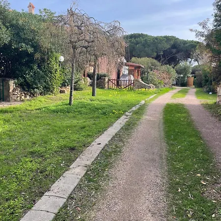 Marghe Nyaraló Budoni